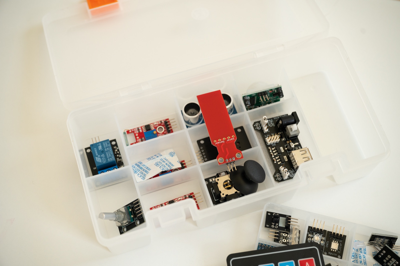 Relay, joystick, ultrasonic sensor, water sensor and power supply modules